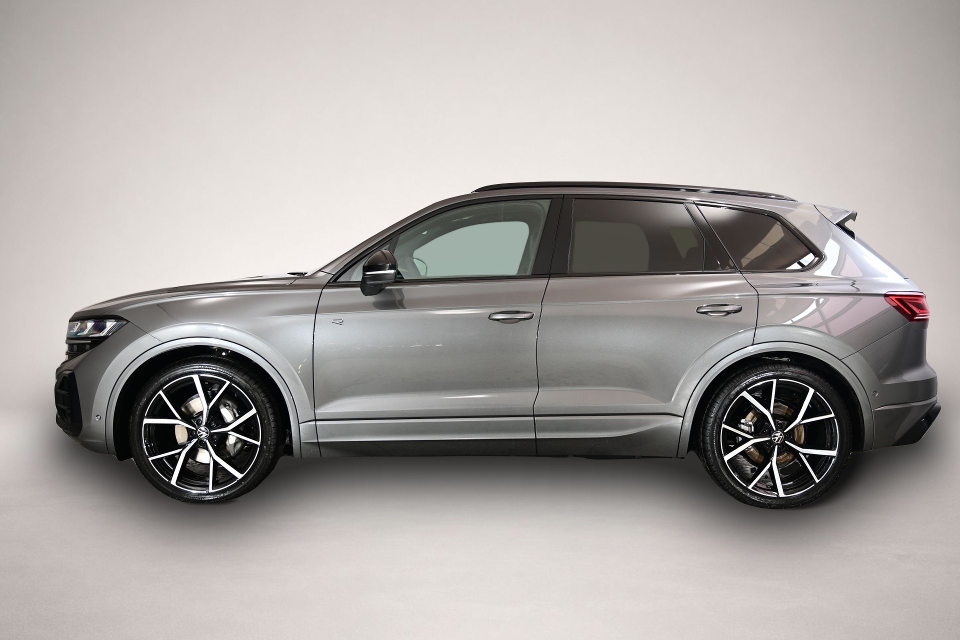 Volkswagen Touareg Touareg Volkswagen R-Line 3.0 TDI 210 kW (286 PS - Thumbnail 2