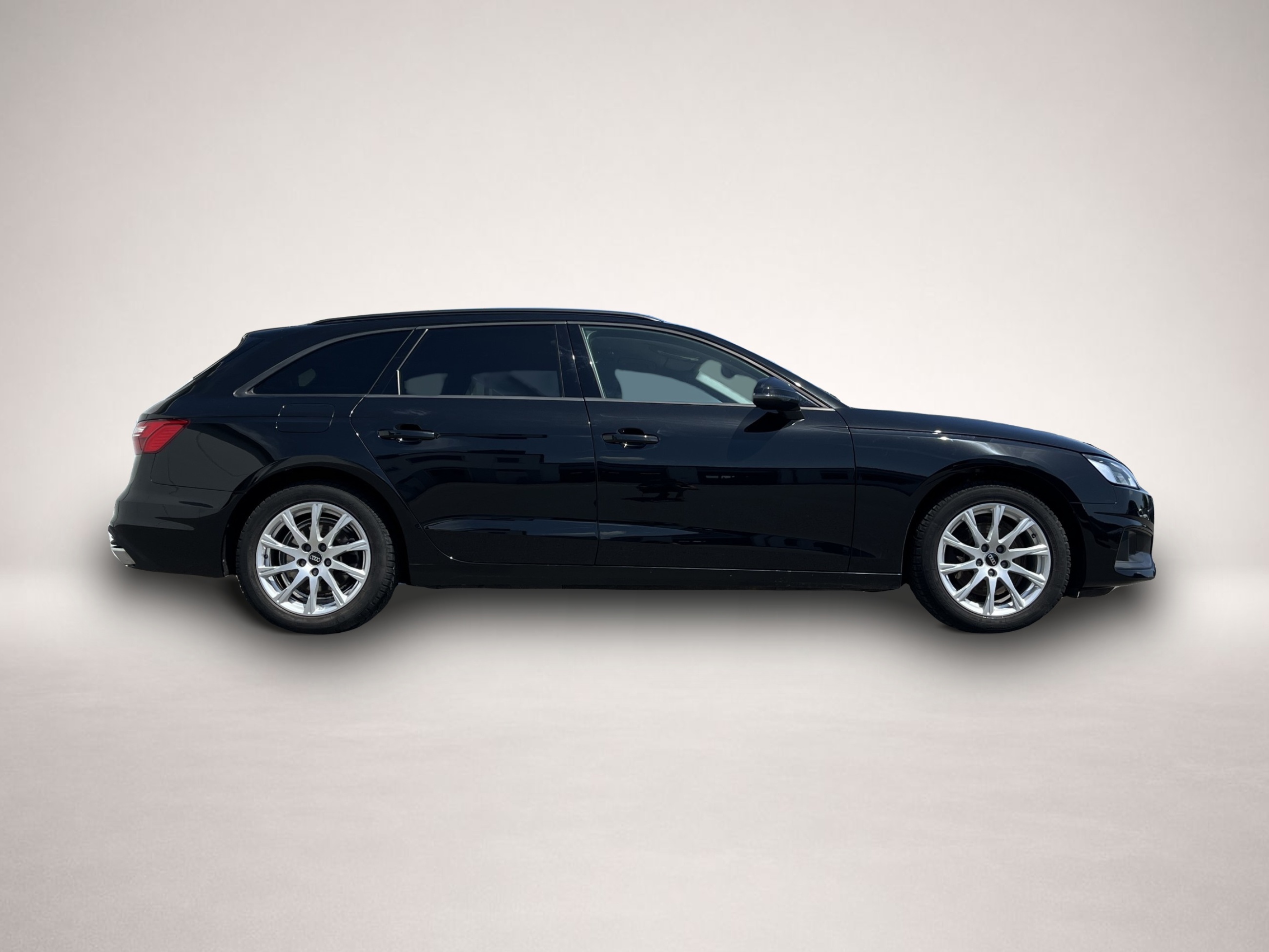 Audi A4 A4 Avant 35 2.0 TFSI S tronic Navi LED PDC SHZ F - Thumbnail 4