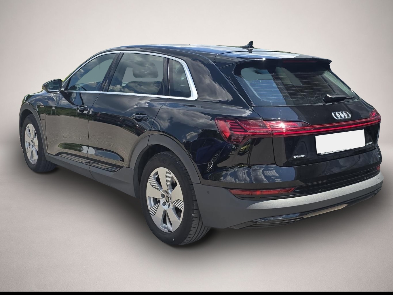 Audi e-tron e-tron quattro 55 ASSISTENZ-TOUR-STADT+AHK+360-K - Thumbnail 2