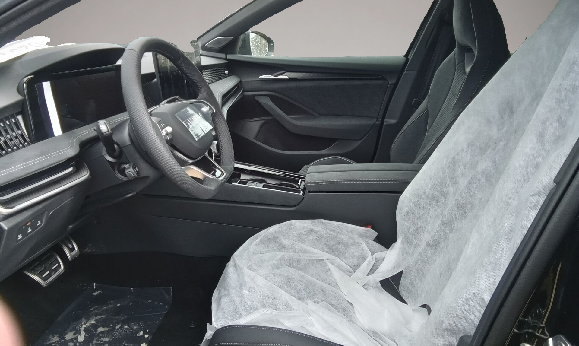 Skoda Superb Superb Skoda Combi Sportline 2.0 TDI 142 kW (193 - Thumbnail 5