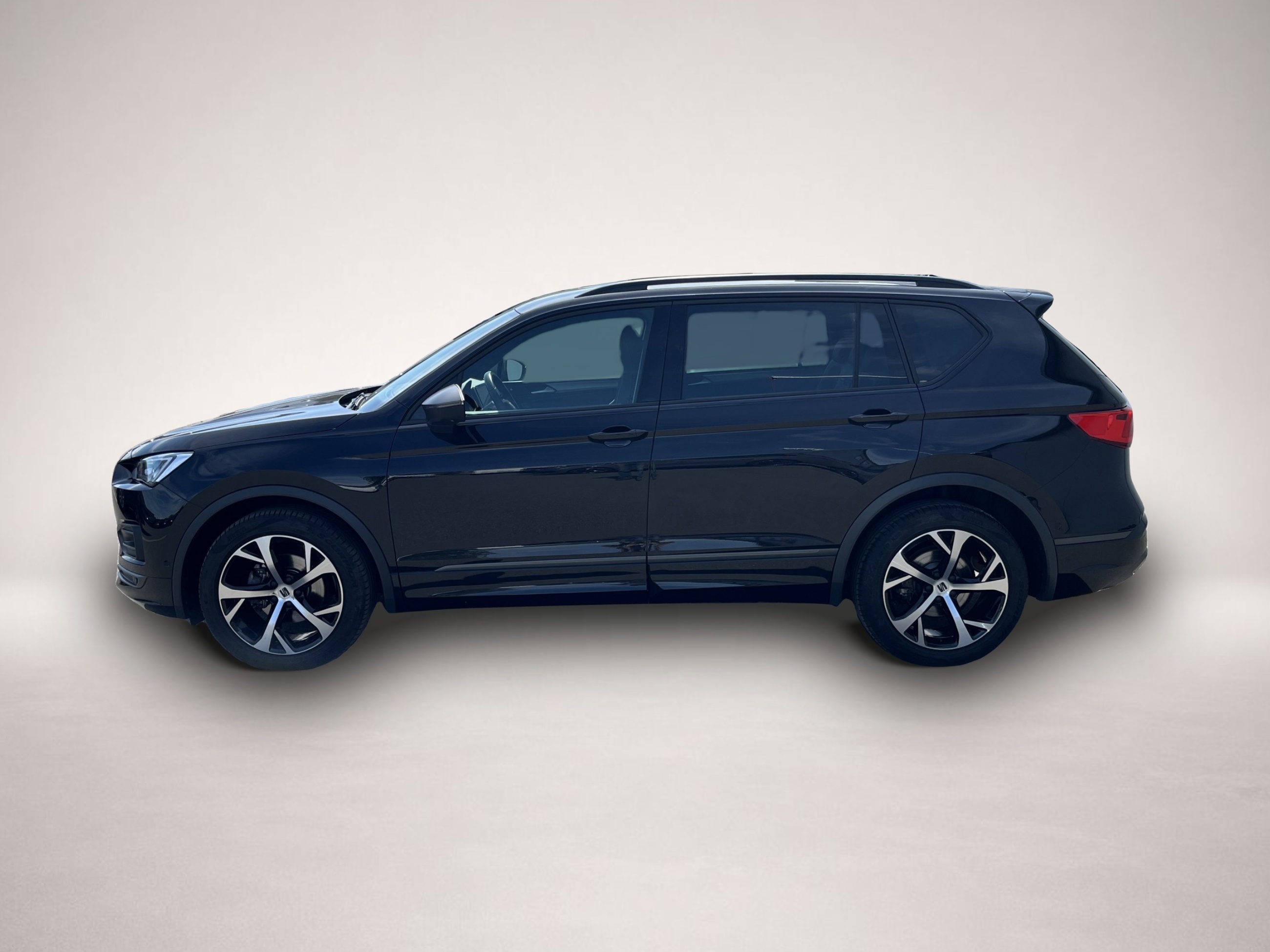 Seat Tarraco Tarraco 1.5 TSI DSG FR AHK Navi ACC LED RFK 4xSH - Thumbnail 2