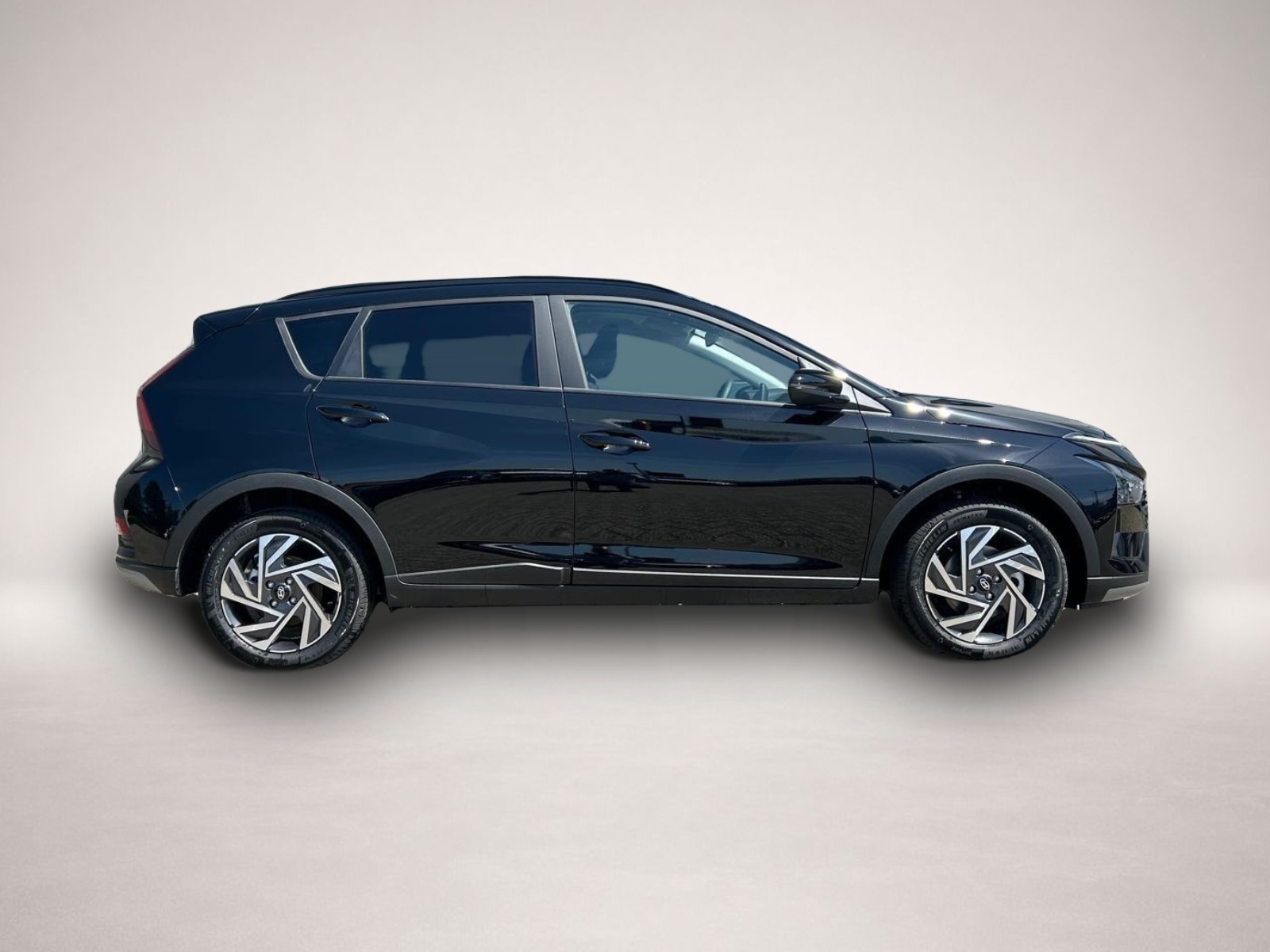 Hyundai BAYON Bayon  Trend 1.0 T-GDI 90PS Klimaautomatik Rückf - Thumbnail 5