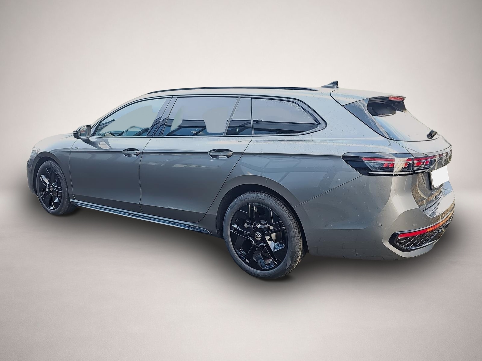 Volkswagen Passat Variant Passat Variant 2.0 TDI DSG 4M R-Line Matrix AHK - Thumbnail 4