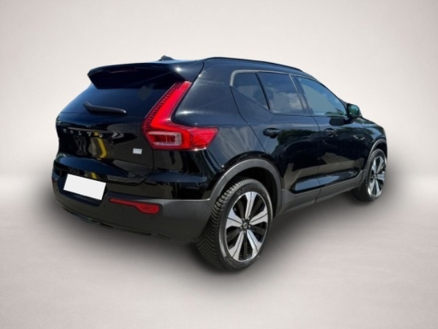Volvo XC40 XC40 Plus Recharge Pure Electric WP/ACC/BLIS/CAM - Thumbnail 2