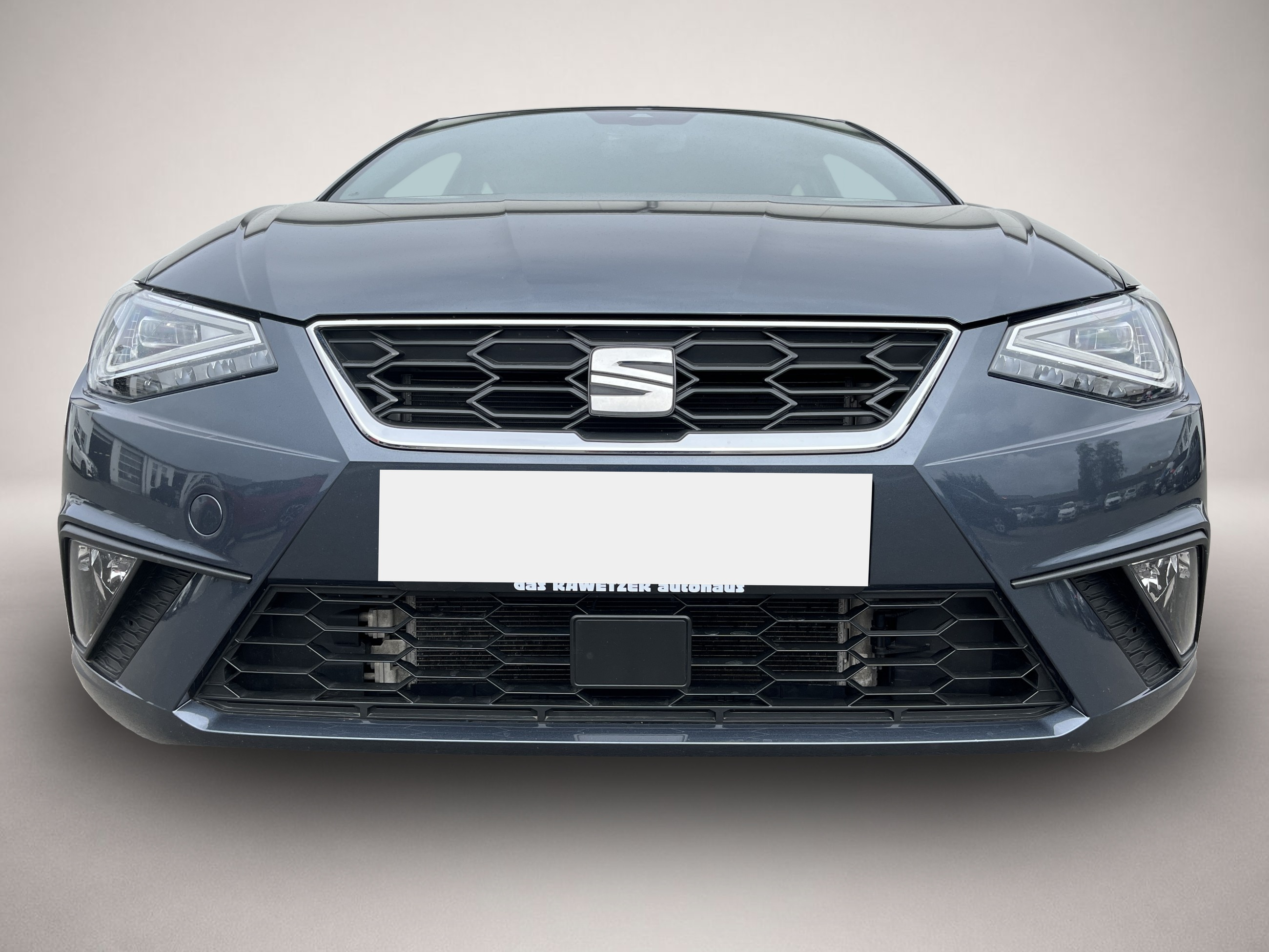 Seat Ibiza Ibiza 1.0 TSI FR Navi LED PDC DAB Dig Cockpit - Thumbnail 4