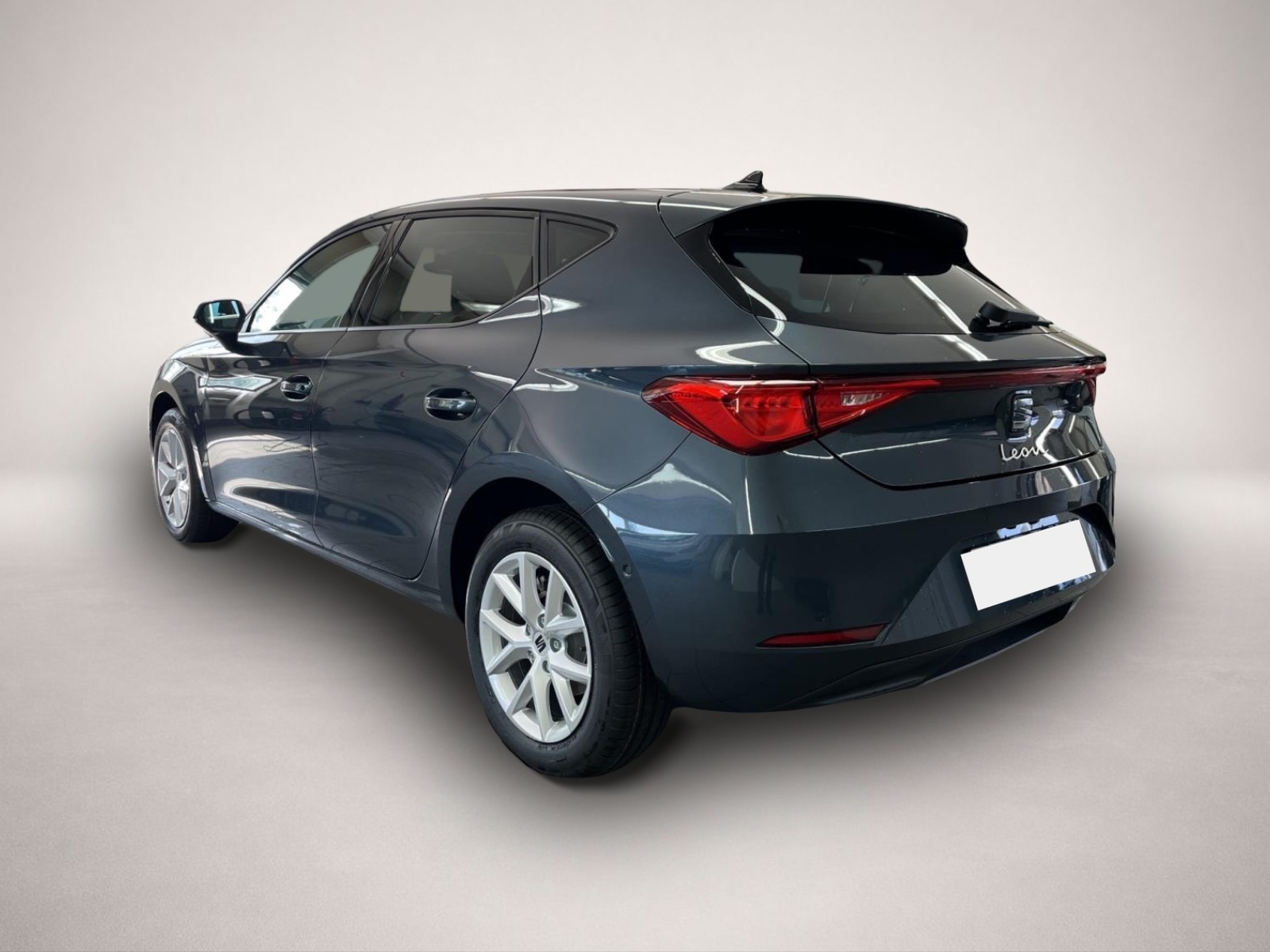 Seat Leon Leon 1.5 eTSI DSG Road Edition KAMERA NAVI ACC - Thumbnail 4