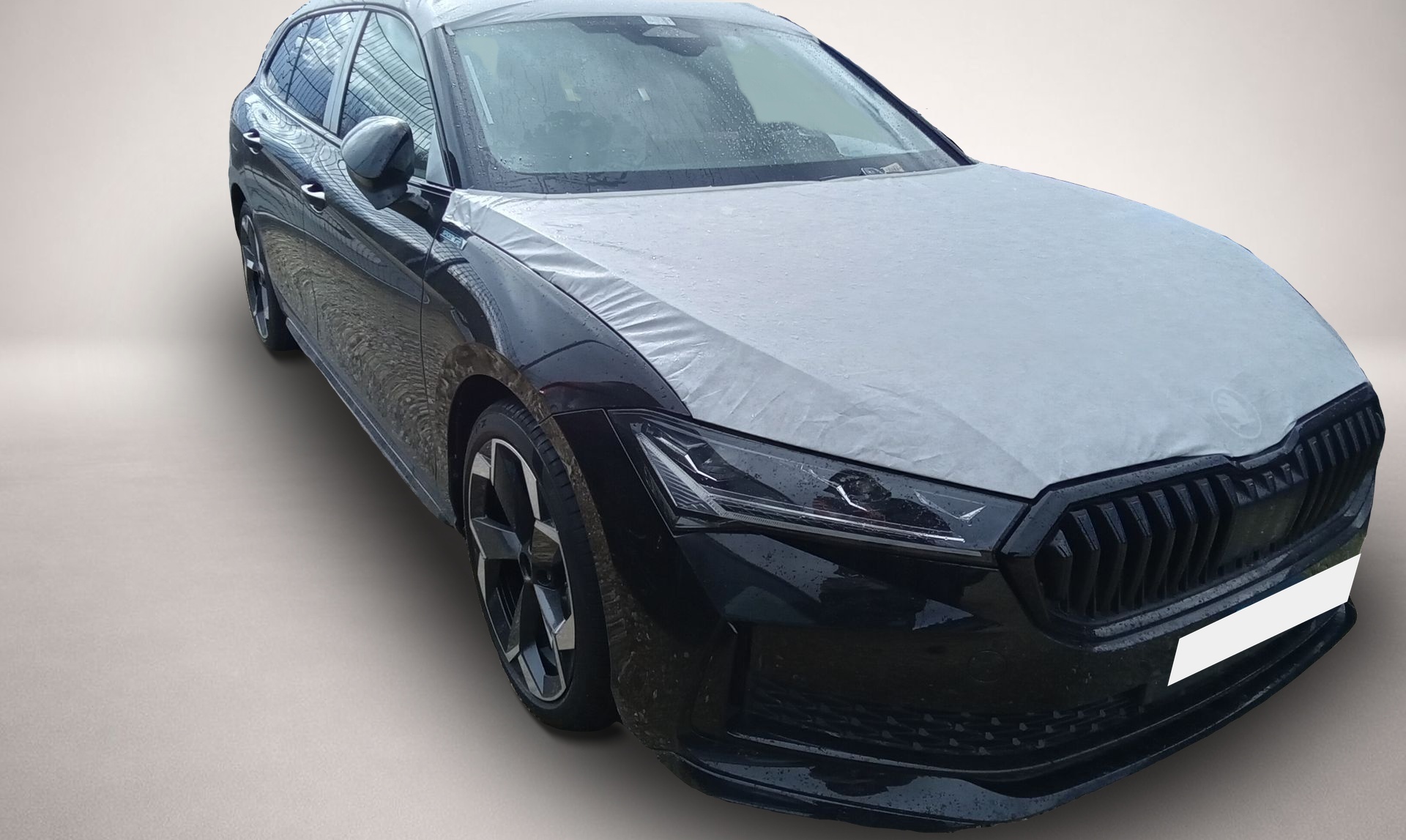 Skoda Superb Superb Skoda Combi Sportline 2.0 TDI 142 kW (193 - Thumbnail 4