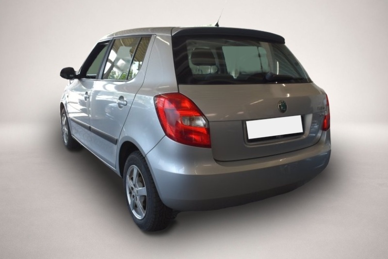 Skoda Fabia Fabia 1.2 TSI Ambiente TÜV neu - Thumbnail 3