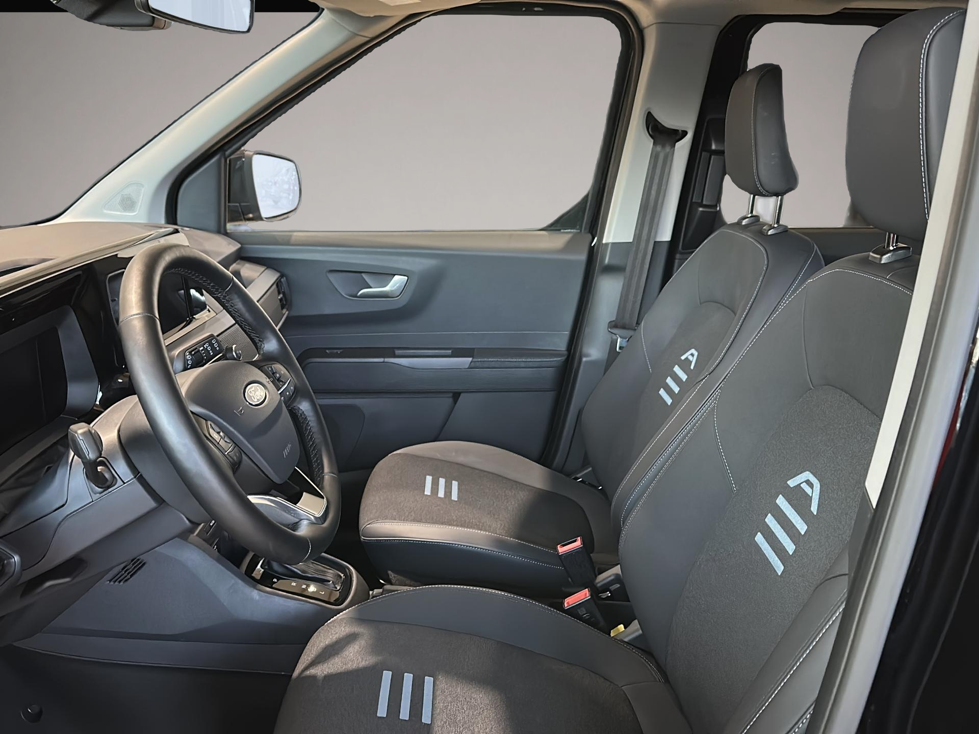 Ford Tourneo Courier Tourneo Courier Bluetooth Navi Klima Einparkhilf - Thumbnail 5