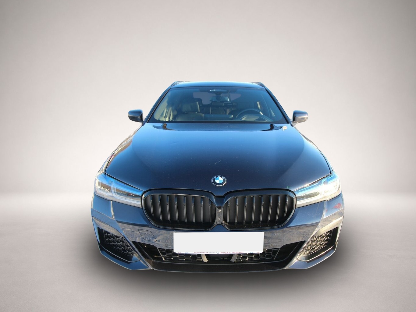 BMW 530 530d Touring xDrive M Sport AHK+PANO+HEAD-UP... - Bild 1