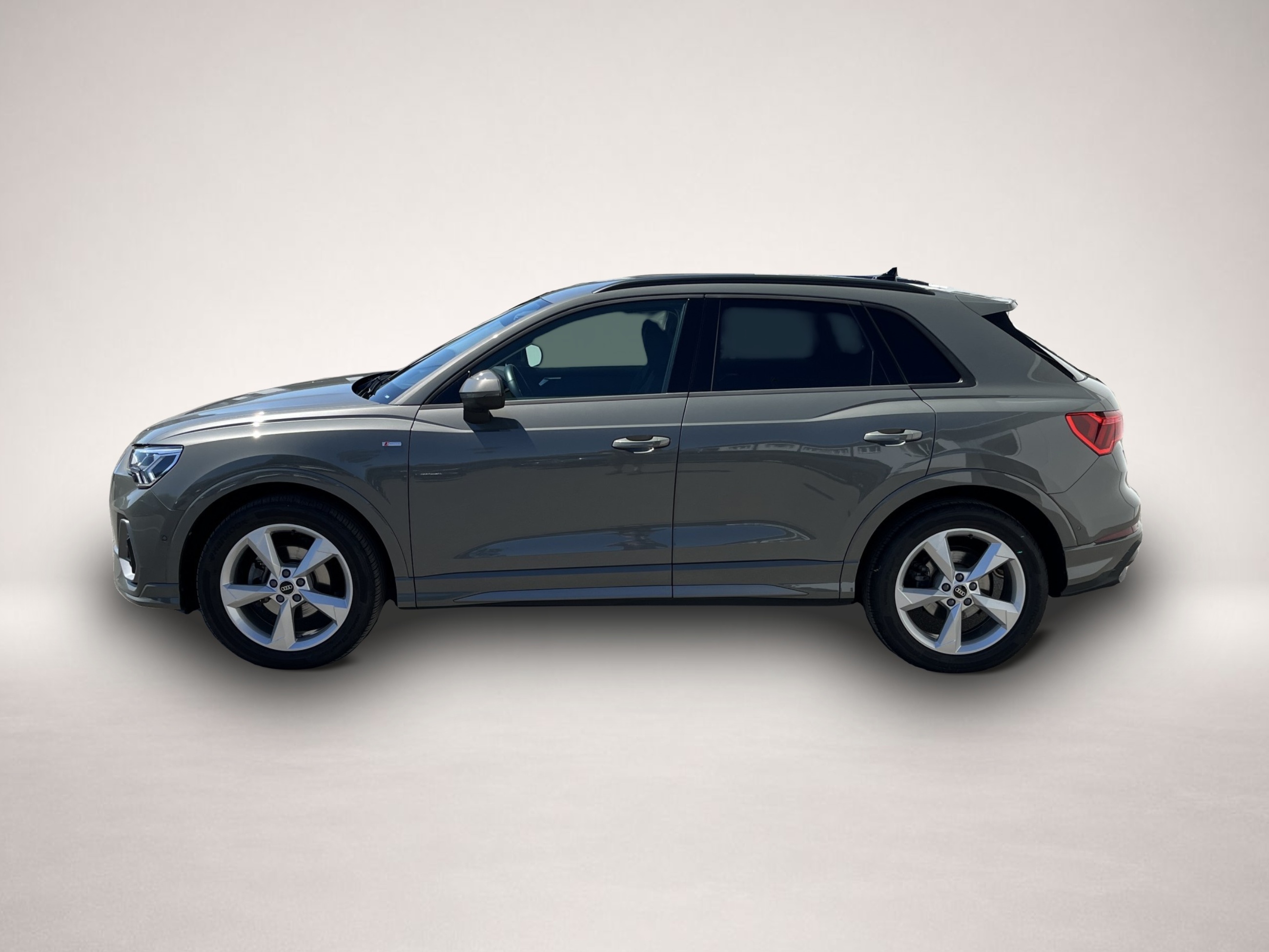 Audi Q3 Q3 35 2.0 TDI S tronic S line AHK ACC Navi LED R - Thumbnail 2
